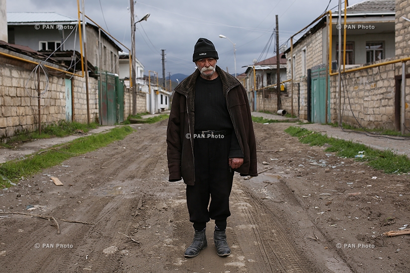 Обстрелянный азербайджанскими ВС город Мардакерт Нагорно-Карабахской Республики