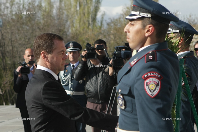 Russia's Prime Minister Dmitry Medvedev visits Armenian genocide memorial Tsitsernakaberd