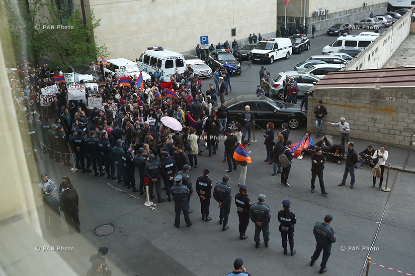 Protest against OSCE Minsk Group co-chairs in front of Armenia Marriott Hotel