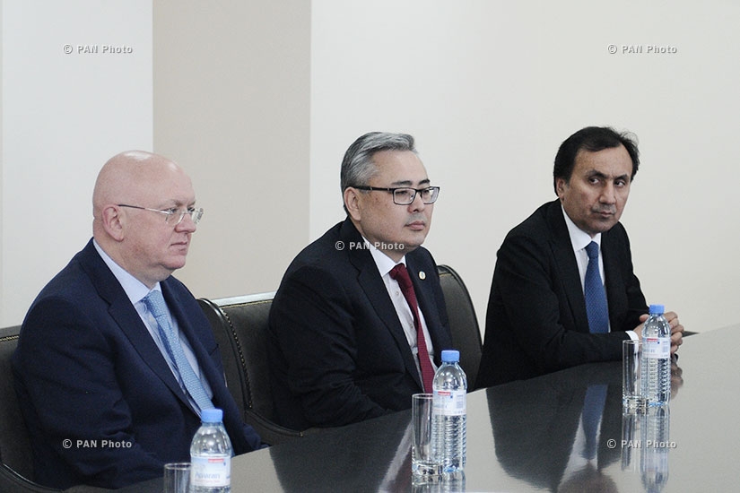 Министр иностранных дел Армении Эдвард Налбандян принял заместителей министров иностранных дел государств - членов ОДКБ