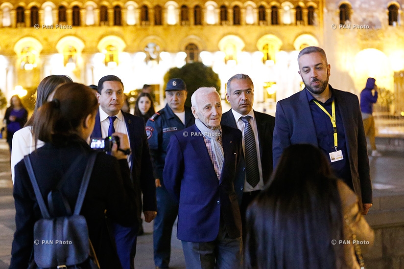 Շառլ Ազնավուրը ժամանել է Երևան՝ «Ավրորա» մրցանակաբաշխությանը մասնակցելու