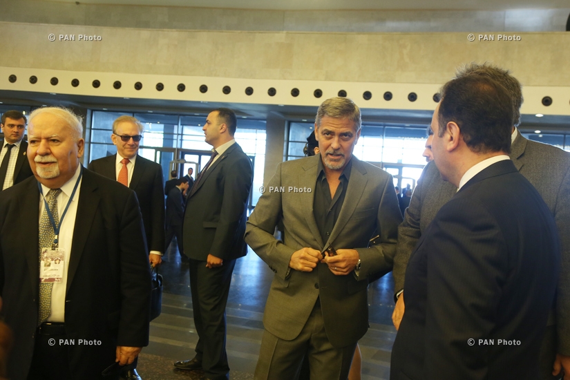 Vartan Gregorian, George Clooney 