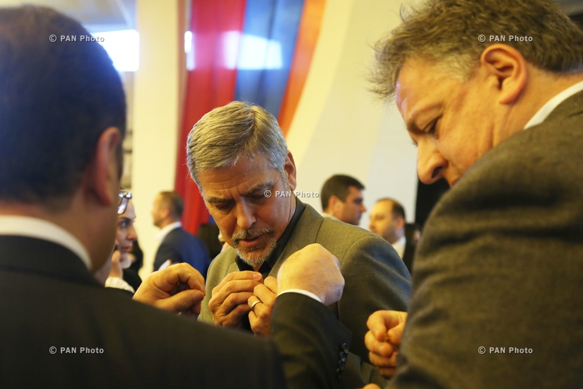 Джордж Клуни       