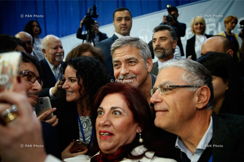 Джордж Клуни прибыл на второй глобальный форум Против преступления геноцида