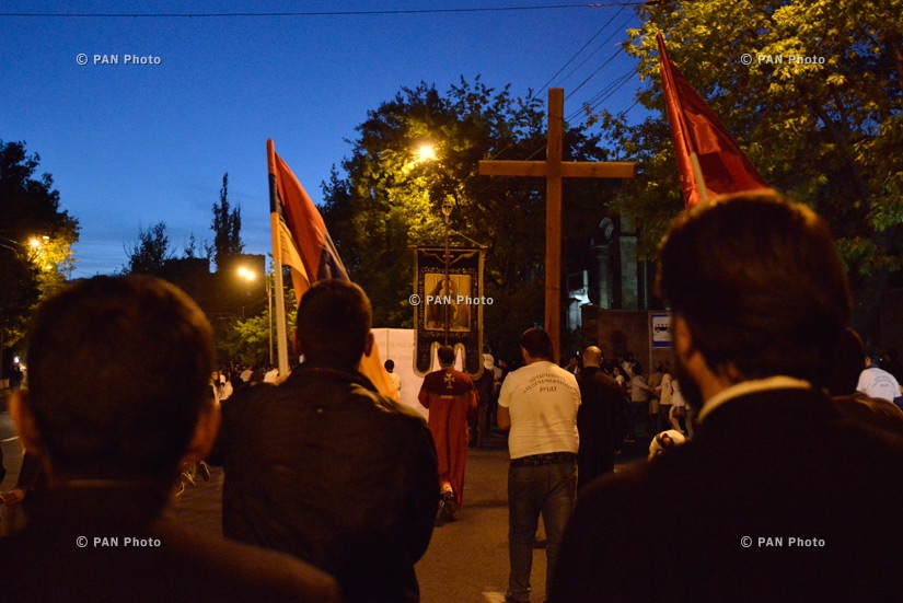 Torchlight procession commemorating 101st anniversary of Armenian Genocide