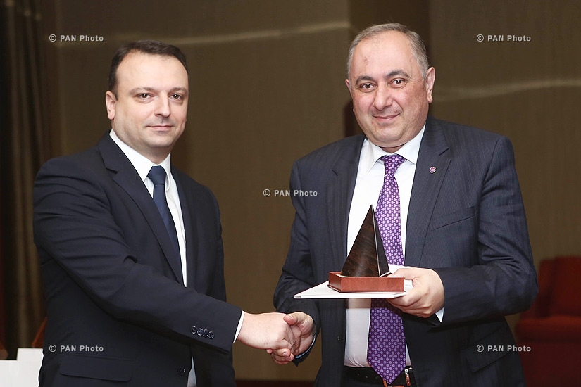 Премия Правительства РА в области обеспечения качества продукции и услуг за 2015 год