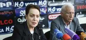 Пресс-конференция председателя НПО «Против правового произвола» Ларисы Алавердян и депутата НС РА из фракции РПА Лерника Алексаняна 