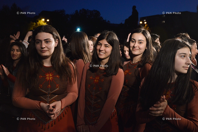 Международный день танца в Ереване 