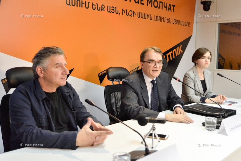 Press conference on the opening of exhibition '15 points of view' by Swiss artist Felice Varini