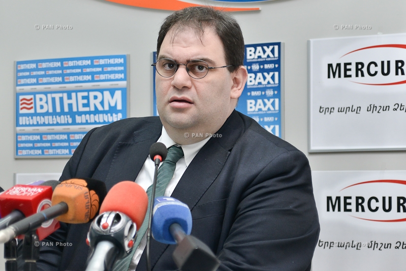 Press conference of Ara Gochunyan, Editor-in-chief of Istanbul-based Armenian 'Zhamanak' daily 