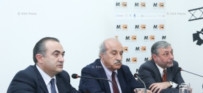 Пресс-конференция депутата НС РА Александра Арзуманяна, депутат парламентской фракции РПА Хосрова Арутюняна и депутата парламентской фракции 