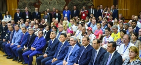 Церемонии открытия Чемпионата мира по шахматам среди глухих и детско-юношеской шахматной спортшколы в Шенгавитском районе