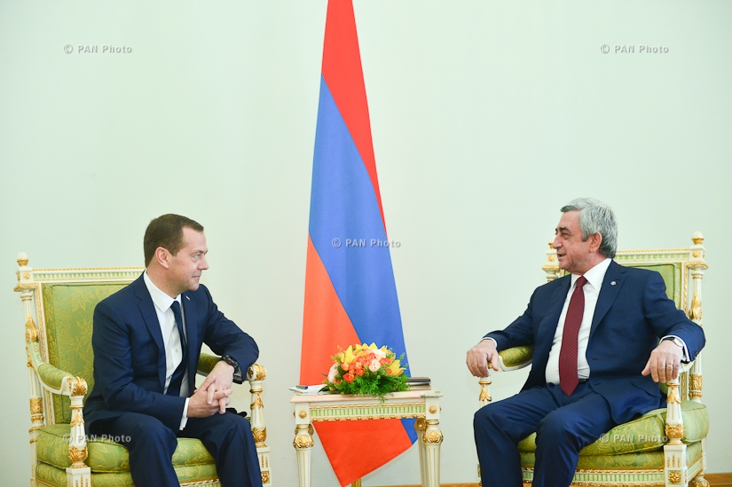 Armenian President Serzh Sargsyan receives the Chairman of Government of Russian Federation Dmitry Medvedev
