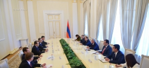 Президент Армении Серж Саргсян принял членов Евразийского межправительственного совета и председателя Евразийской экономической комиссии Тиграна Саргсяна