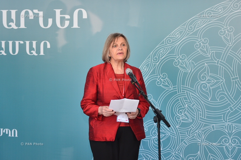 «Նոր հեռանկարներ սիրիահայերի համար» ցուցահանդեսի բացման արարողությունը