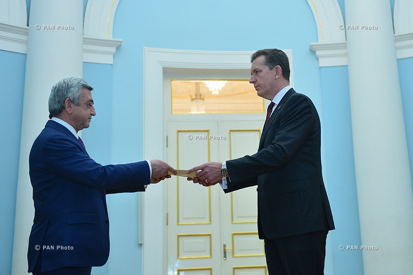 The newly appointed Ambassador of Australia Peter Tesch presents his credentials to the presented his credentials to President Serzh Sargsyan