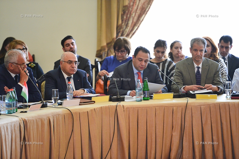  Состоялось 25-ое совместное заседание совета попечителей и местных органов Всеармянского фонда 