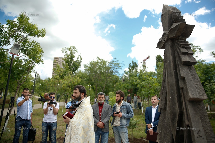 Monument to heroes of April war unveiled in Yerevan
