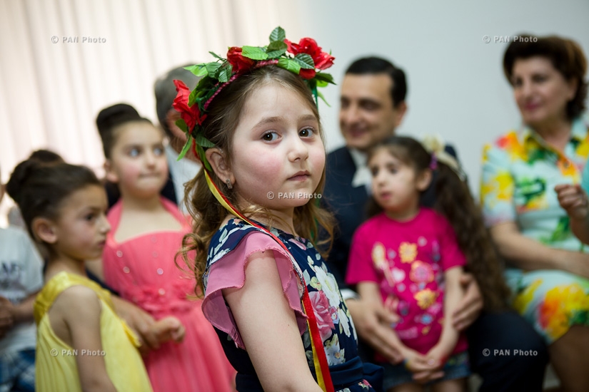  Министр здравоохранения Армении Армен Мурадян посетил Медицинский комплекс «Арабкир» по случаю Международного дня защиты детей