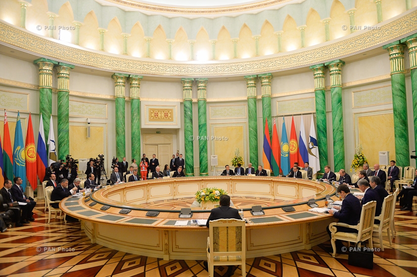  В Астане состоялось заседание Высшего Евразийского экономического совета