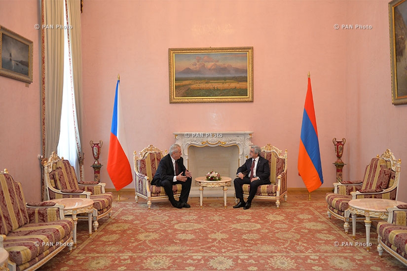 Armenian President Serzh Sargsyan receives President of Czech Republic Miloš Zeman