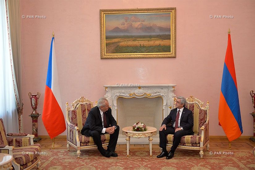 Armenian President Serzh Sargsyan receives President of Czech Republic Miloš Zeman