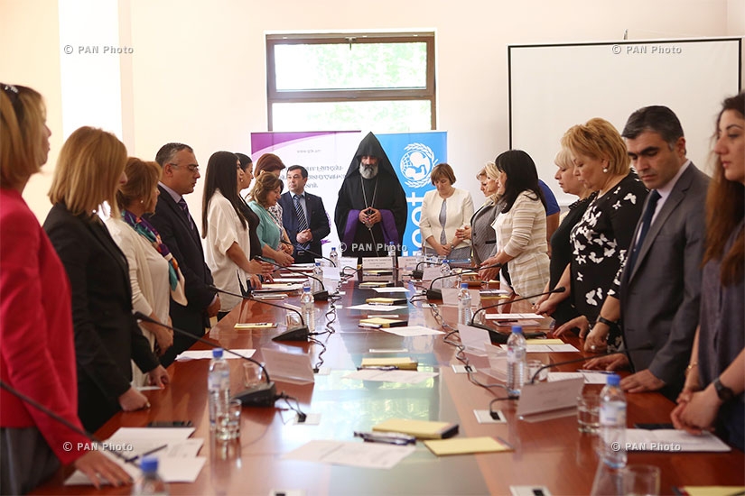 Круглый стол на тему '' Общая оценка альтернативного ухода за детьми, поддержки семьи и инклюзивного образования услуг в Армении 