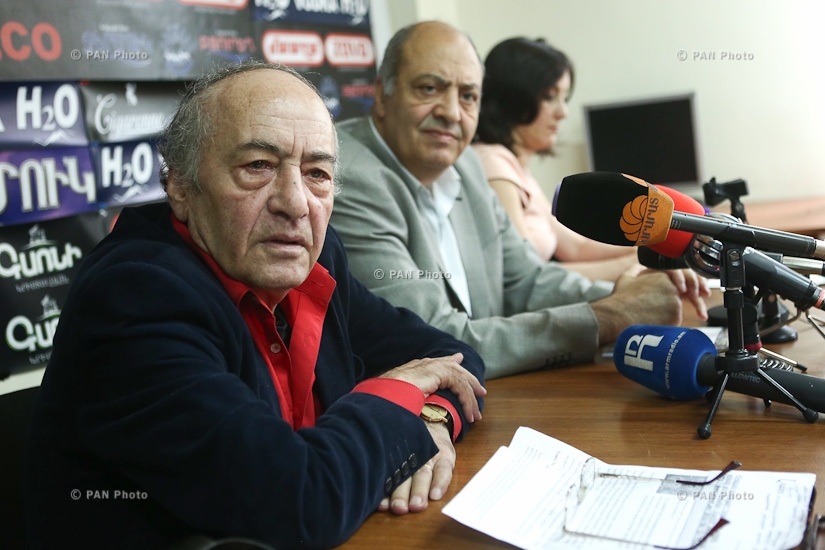 Press conference by writer, publicist Meruzhan Ter-Gulanyan and Armenia's Writers Union chairman Edward Militonyan