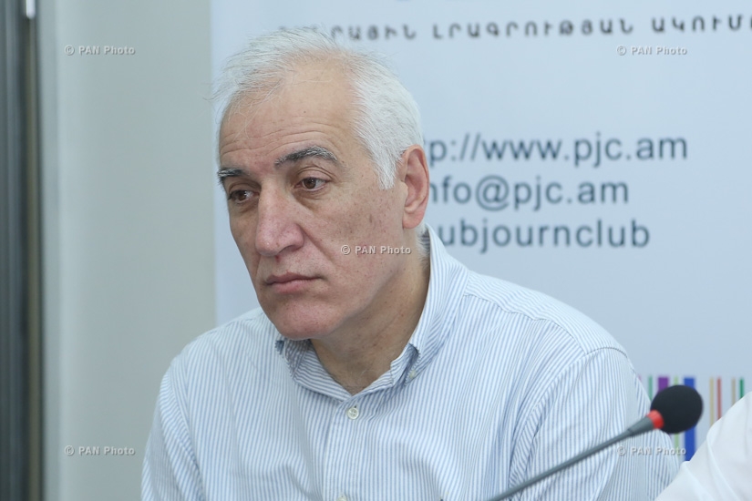 Press conference of economists Vilen Khachatryan, Vahagn Khachatryan and Dean of the Department of Regulation of Economy and International Economic Relations at ASUE Atom Margaryan