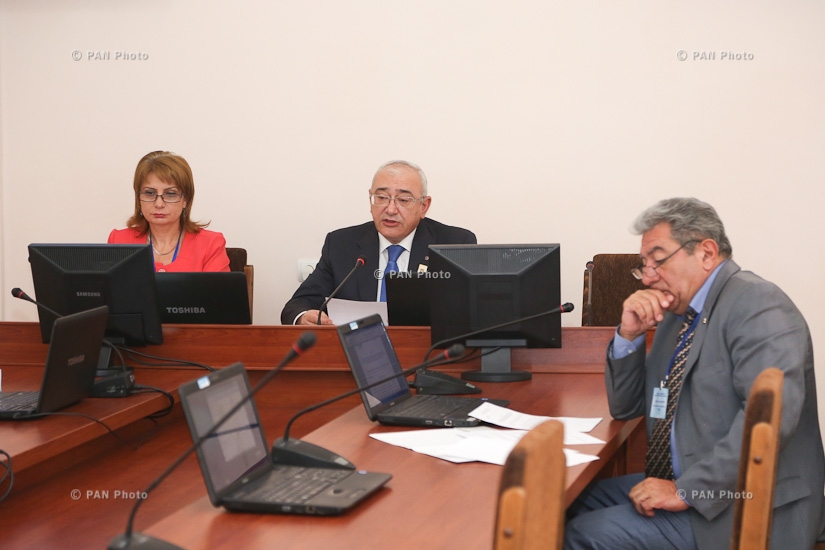Заседание Центральной избирательной комиссии Армении