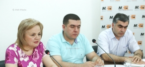 Discussion on problems orphanage alumni face in Armenia