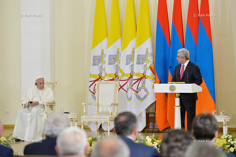 В резиденции президента РА состоялся прием в честь Понтифика, Папы Римского Франциска