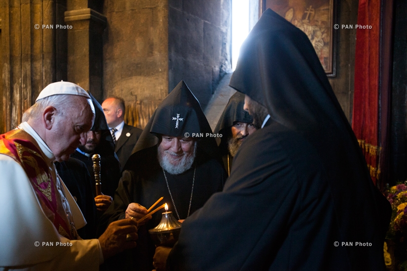 Հռոմի պապ Ֆրանցիսկոսն ու Ամենայն հայոց կաթողիկոս Գարեգին Բ-ն այցելել են Խոր Վիրապ 