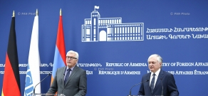 Пресс-конференция министра иностранных дел Армении Эдварда Налбандяна и действующего председателя ОБСЕ, министра иностранных дел Германии Франка-Вальтера Штайнмайера