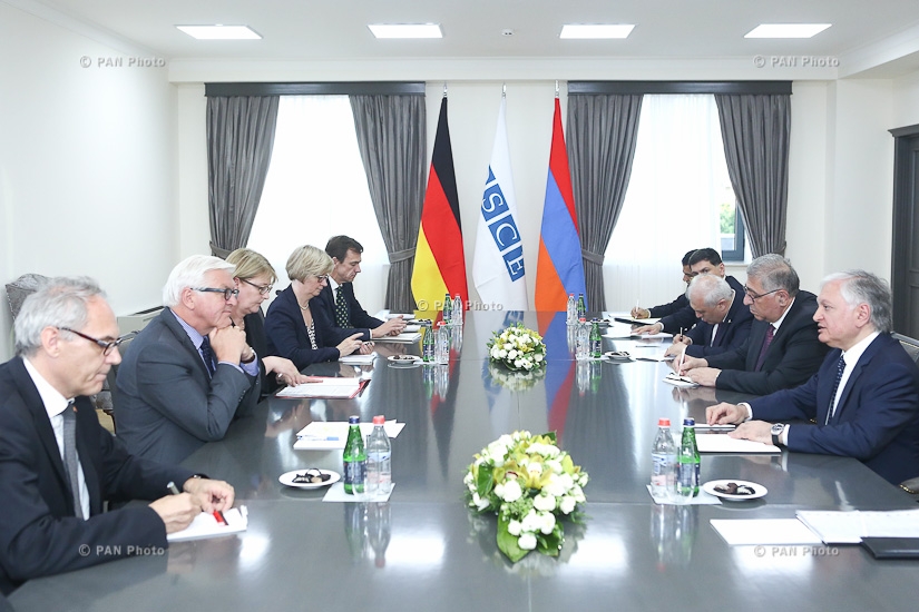 Extended meeting between Armenian Foreign Minister Edward Nalbandian and OSCE Chairman-in-Office, German Foreign Minister Frank-Walter Steinmeier