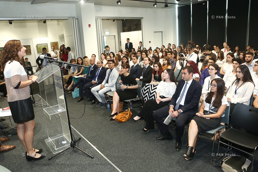 Официальное открытие международного форума Европейского Молодежного Парламента Армении