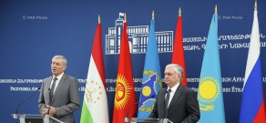 Пресс-конференция Министра иностранных дел Армении Эдварда Налбандяна и генерального секретаря ОДКБ Николая Бордюжи 