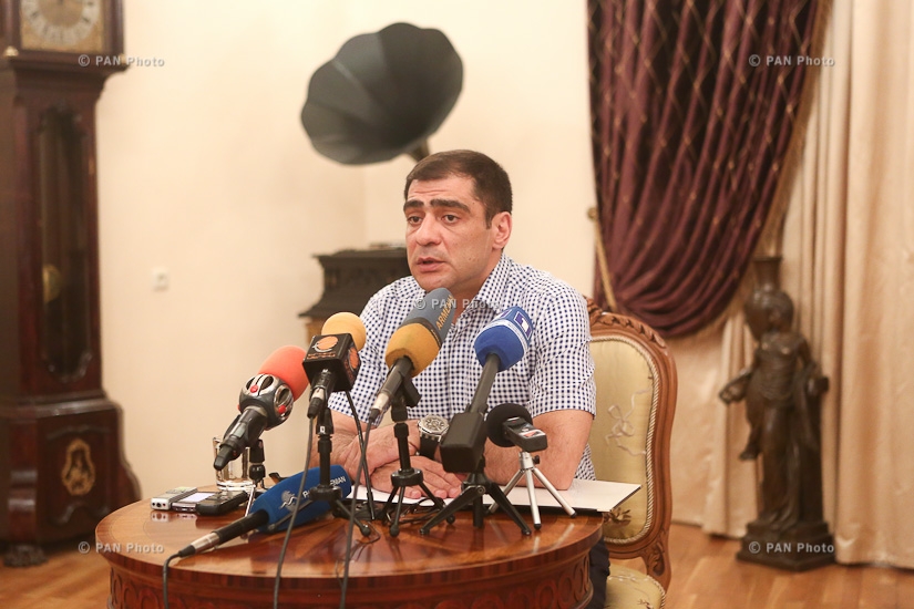 Press conference by Alexander Arzumanyan,  Director of Armenian National Academic Theatre of Opera and Ballet after Alexander Spendiarian