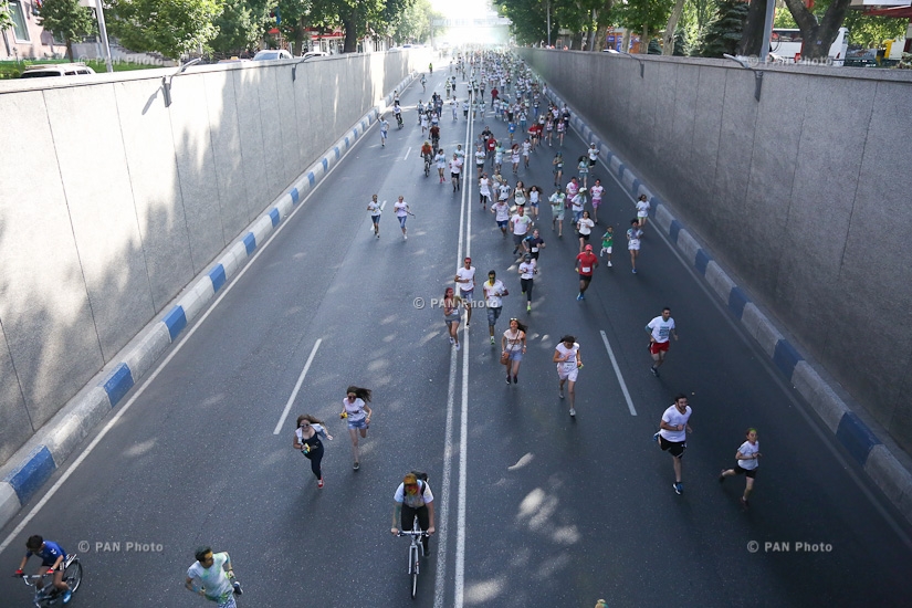 Красочный забег 2016 в Ереване