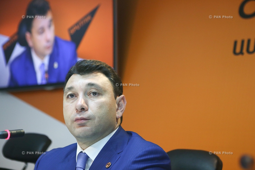 Press conference by Vice Speaker of Armenian parliament Eduard Sharmazanov