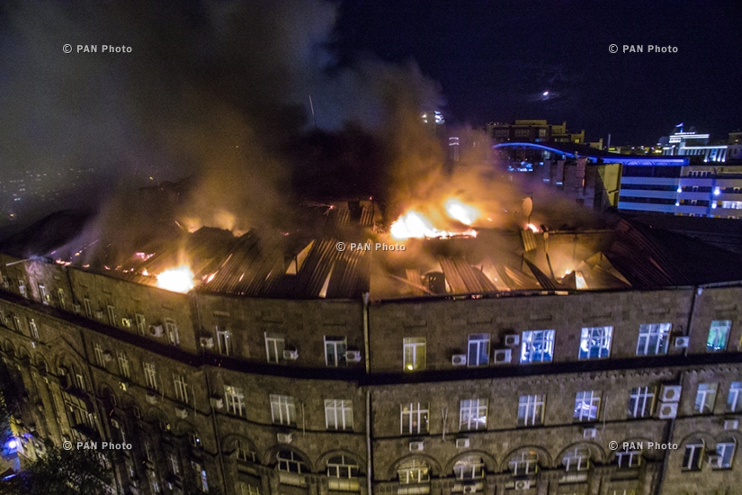 Fire at the roof of the Ministry of Finance of Armenia