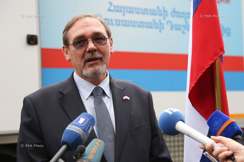 Opening of 2nd mobile diagnostic clinic donated to Armenia by Russia