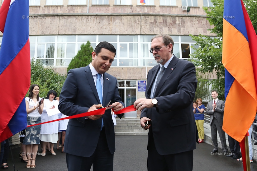 Opening of 2nd mobile diagnostic clinic donated to Armenia by Russia