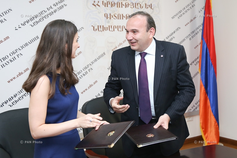  Министерство образования и науки РА и образовательный фонд Преподавай, Армения подписали меморандум о взаимопонимании