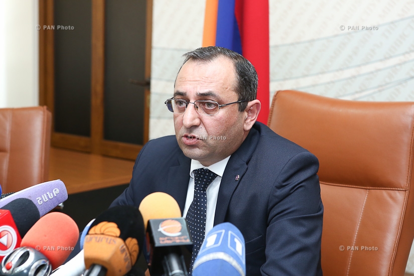 Пресс-конференция министра экономики Армении Арцвика Миансяна