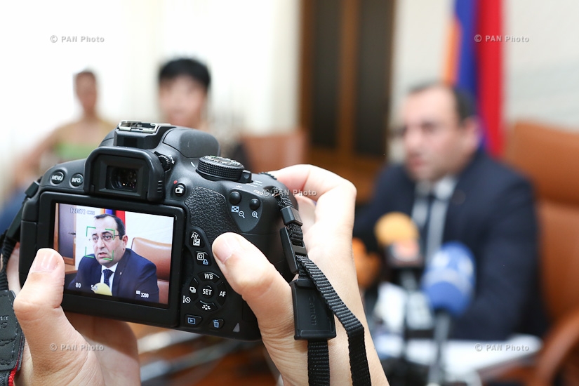 Press conference by Armenia's Economy Minister Artsvik Minasyan