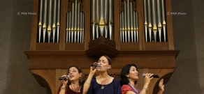 Concert of Zulal a cappella folk trio in Yerevan