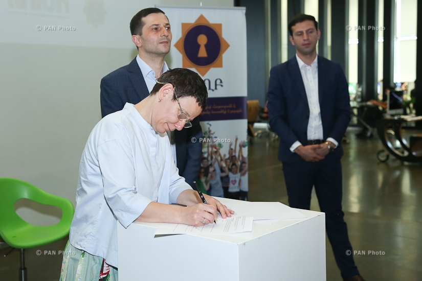 TUMO Center for Creative Technologies and the Koghb Educational, Cultural and Sports Development Foundation sign a memorandum of understanding
