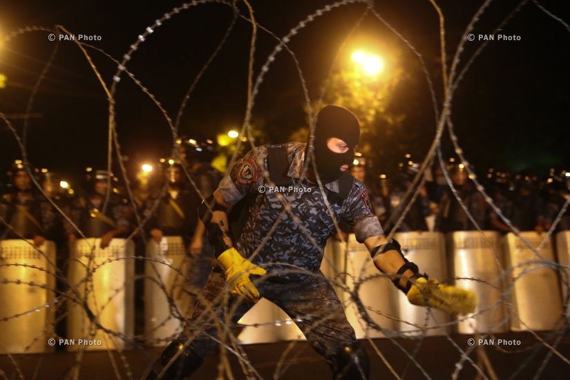 On the evening of July 30, police blocked the Bagramyan Avenue, where the demonstrators gathered, with barbed wire. Some of the rally participants started a sit-in.