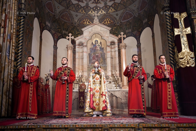 Церемония освящения винограда  в Первопрестольном Св. Эчмиадзине 